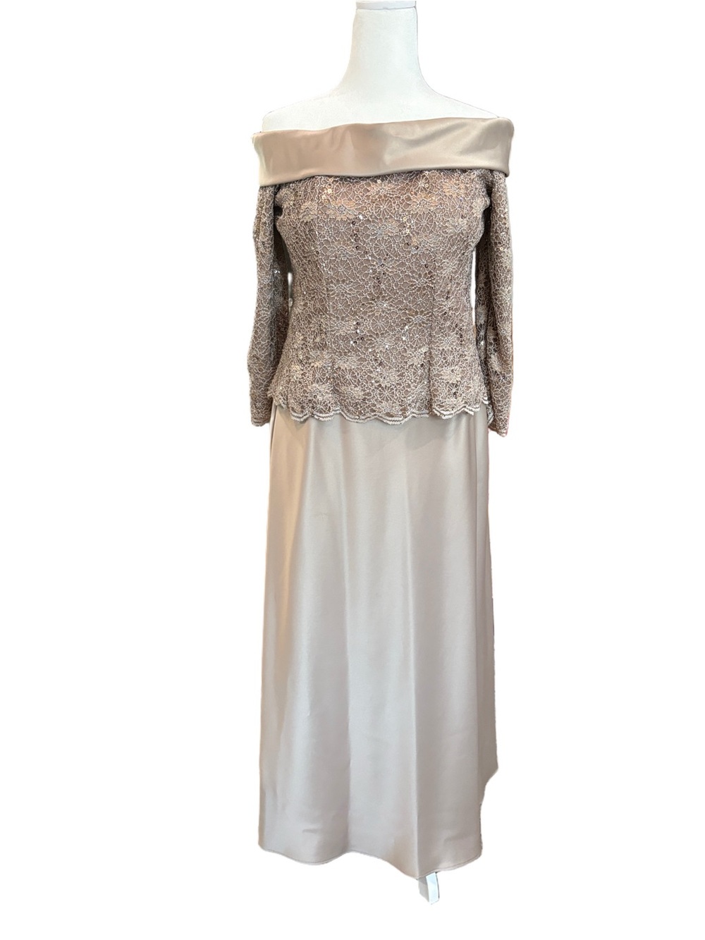 Alex Evenings Sz 12 special occasion 2 piece dress. Lace sequins off shoulder